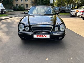 2000 Mercedes-Benz E-Класс 430 II (W210, S210) Рестайлинг, чёрный, 950000 рублей, вид 1
