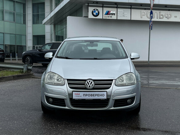 2008 Volkswagen Jetta V, серебристый, 467000 рублей - вид 1