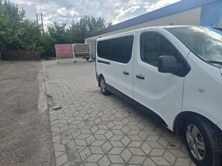 2015 Renault Trafic III, белый, 1999999 рублей, вид 3