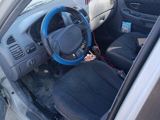 2005 Hyundai Accent ТагАЗ II, серебристый, 150000 рублей, вид 5