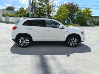 2017 Mitsubishi Outlander Sport I Рестайлинг 2, белый, 1670000 рублей, вид 2