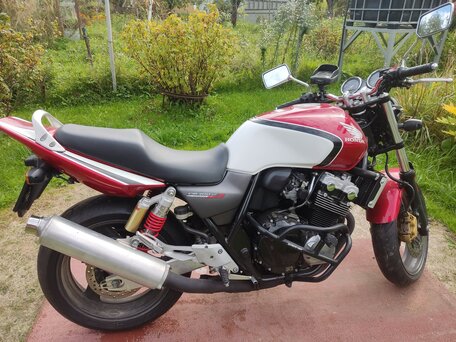 2005 Honda CB 400 Super Four, красный, 400000 рублей, вид 2