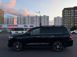 2020 Toyota Land Cruiser 200 Series Рестайлинг 2, чёрный, 6550000 рублей, вид 4
