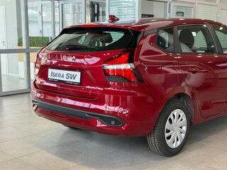 2026 Lada (ВАЗ) Iskra SW Cross, красный, 1767000 рублей, вид 5