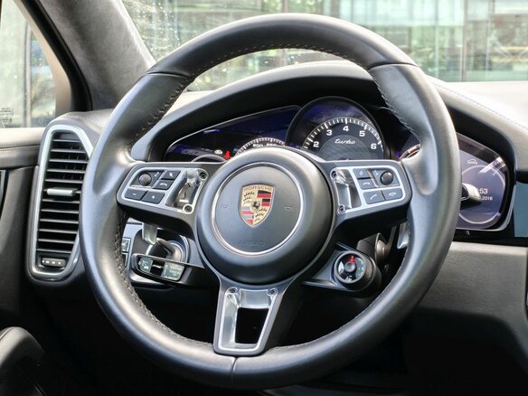 2019 Porsche Cayenne Turbo Coupé III, серый, 8888888 рублей - вид 13