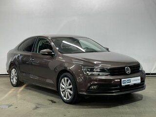 2015 Volkswagen Jetta VI Рестайлинг, коричневый, 1100000 рублей, вид 3