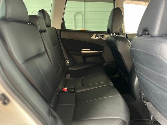 2012 Subaru Forester III Рестайлинг, белый, 1094000 рублей - вид 25