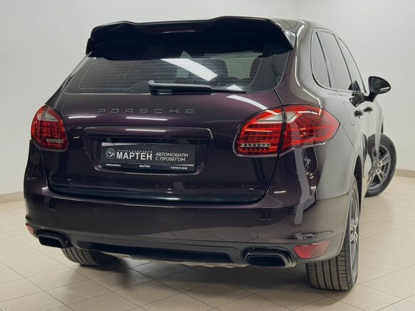 2012 Porsche Cayenne Diesel II (958), фиолетовый, 2398000 рублей - вид 5