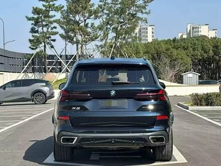 2024 BMW X5 Long 30Li IV (G05/G18) Рестайлинг, чёрный, 7256000 рублей, вид 3