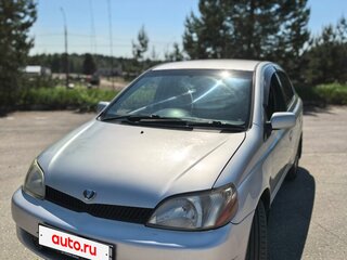 2001 Toyota Platz, серебристый, 398000 рублей, вид 1
