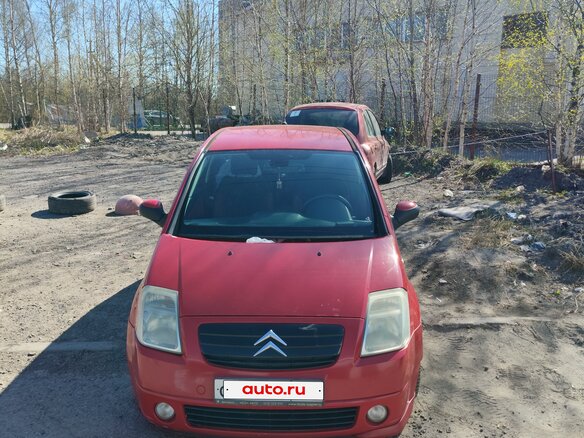 2007 Citroen C2, красный