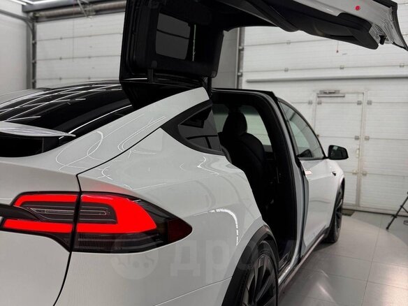 2020 Tesla Model X 100D I, белый, 6200000 рублей - вид 8