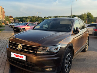 2018 Volkswagen Tiguan II, коричневый, 2080000 рублей, вид 1