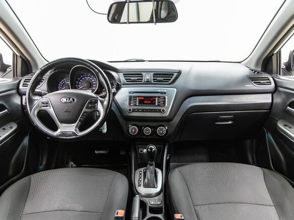 2015 Kia Rio 6-speed III, белый, 1268000 рублей - вид 12