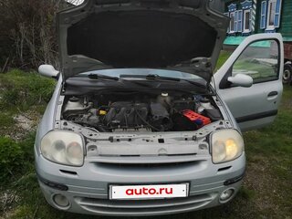 2001 Renault Clio II, серебристый, 220000 рублей, вид 3