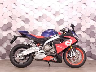 2022 Aprilia RS 660, синий, 1029000 рублей, вид 3