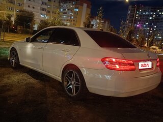 2010 Mercedes-Benz E-Класс 200 5G-Tronic IV (W212, S212, C207), белый, 1280000 рублей, вид 4