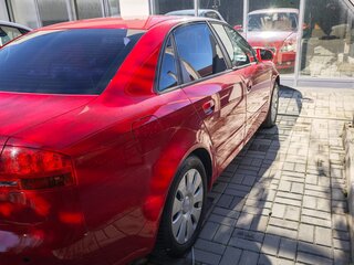 2006 Audi A4 III (B7), красный, 700000 рублей, вид 5