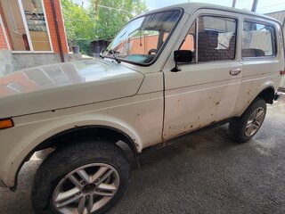 1993 Lada (ВАЗ) 2121 (4x4) I, белый, 200000 рублей, вид 2
