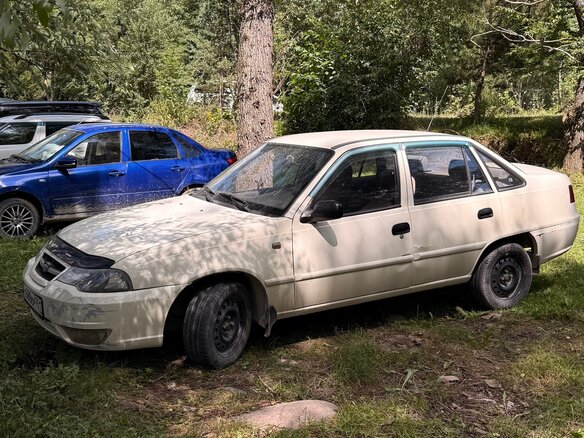2012 Daewoo Nexia I Рестайлинг, белый, 160000 рублей - вид 3