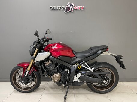 2021 Honda CB 650R, красный, 800000 рублей, вид 2