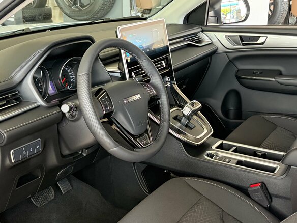 2026 Haval M6 II, белый - вид 10