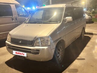 1999 Honda Stepwgn I, серебристый, 345000 рублей, вид 1