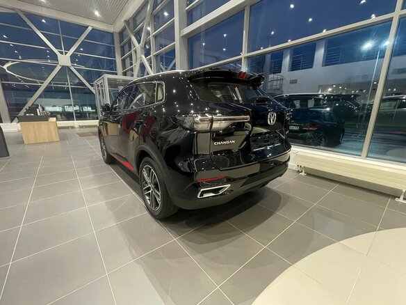 2026 Changan UNI-S I, чёрный, 3179900 рублей - вид 3