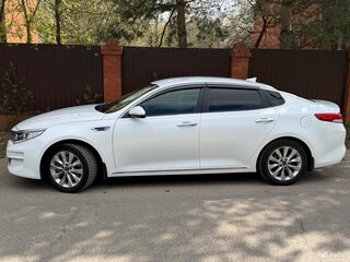 2017 Kia Optima IV, белый, 1580000 рублей, вид 1