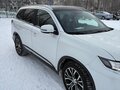 2017 Mitsubishi Outlander III Рестайлинг 2, белый, 1950000 рублей - вид 1