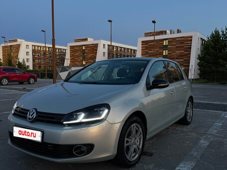 2012 Volkswagen Golf VI, серебристый, 649000 рублей, вид 2