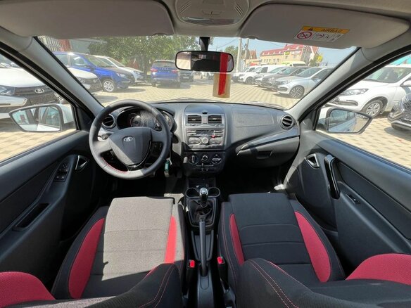 2026 Lada (ВАЗ) Granta Sportline I Рестайлинг, белый - вид 9