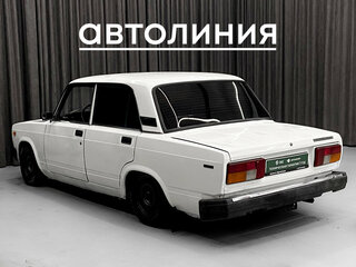 2005 Lada (ВАЗ) 2105, белый, 115000 рублей, вид 5