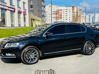 2011 Volkswagen Passat B7, чёрный, 1230000 рублей, вид 1