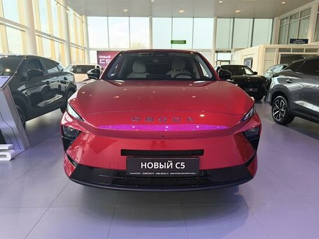 2026 Omoda C5 II, красный, 2929000 рублей, вид 3