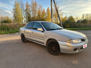 1998 Mitsubishi Carisma I, серебристый, 110000 рублей, вид 3