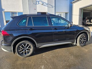 2019 Volkswagen Tiguan II, чёрный, 3100000 рублей, вид 2