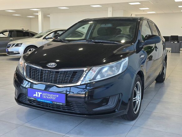 2013 Kia Rio III, чёрный, 999000 рублей - вид 2