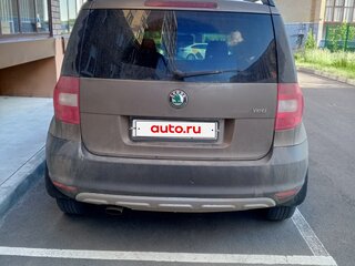2011 Skoda Yeti I, коричневый, 485000 рублей, вид 3