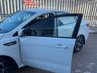 2015 Kia Rio III Рестайлинг, белый, 880000 рублей, вид 4