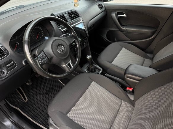 2011 Volkswagen Polo V, серый - вид 6