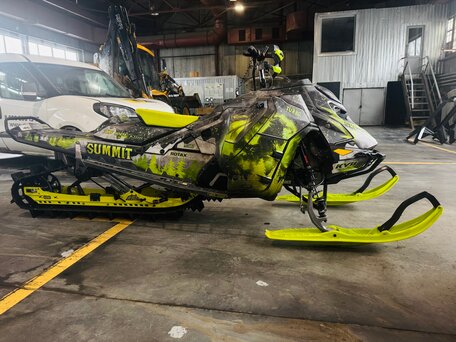 2023 BRP Ski-Doo Summit 850, зелёный, 1650000 рублей, вид 1