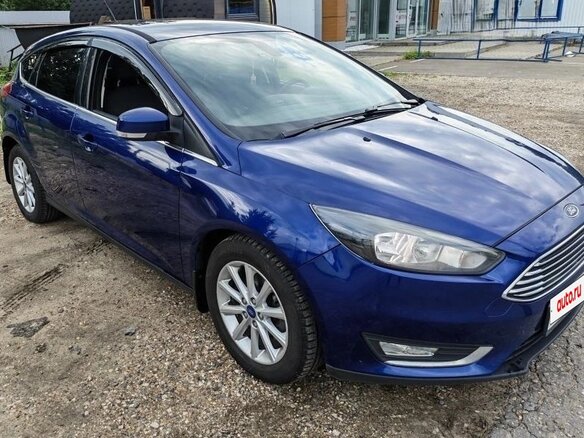 2015 Ford Focus III Рестайлинг, синий, 1050000 рублей - вид 1
