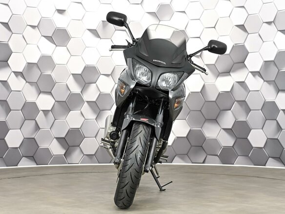 2008 Honda CBF 600, серый, 577000 рублей - вид 4