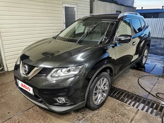 2015 Nissan X-Trail III, чёрный, 1999999 рублей, вид 1