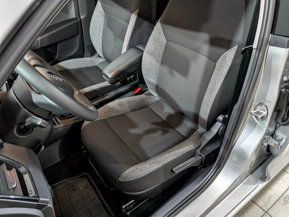 2021 Skoda Rapid II, серый, 1520000 рублей - вид 19