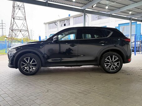 2017 Mazda CX-5 II, чёрный, 2380000 рублей, вид 2