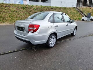 2026 Lada (ВАЗ) Granta I Рестайлинг, серебристый, 1238000 рублей, вид 4