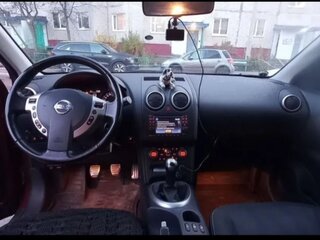 2011 Nissan Qashqai I Рестайлинг, красный, 900000 рублей, вид 5