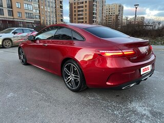 2019 Mercedes-Benz E-Класс 200 V (W213, S213, C238), красный, 4100000 рублей, вид 5